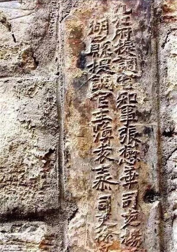 新闻学院：失落的古建筑保护